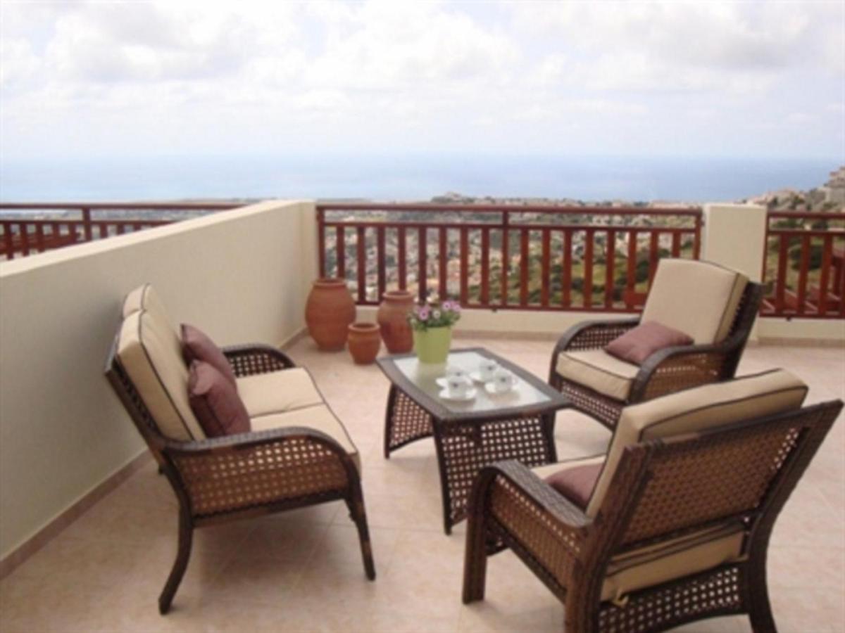 פאהיה First Floor 2 Bedroom Apartment, Large Balcony, Amazing Sea Views, Communal Pool מראה חיצוני תמונה